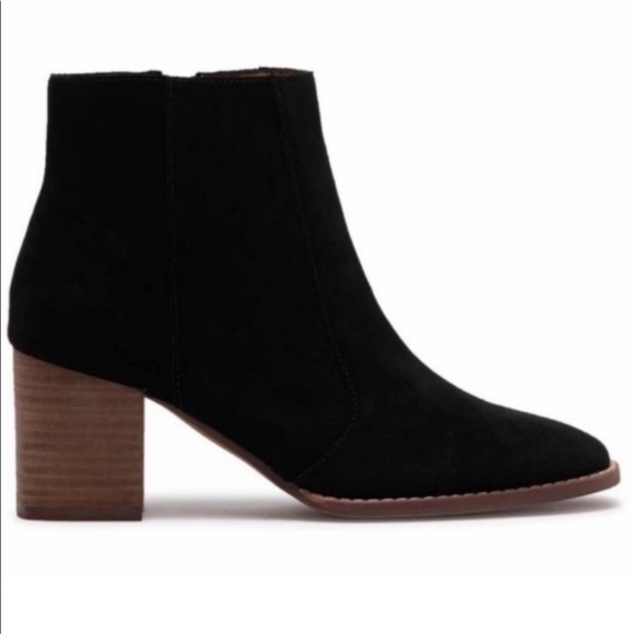 Madewell Shoes - Madewell Bryce Calf Suede Black Chelsea Block Heel Ankle Boot Bootie size 8